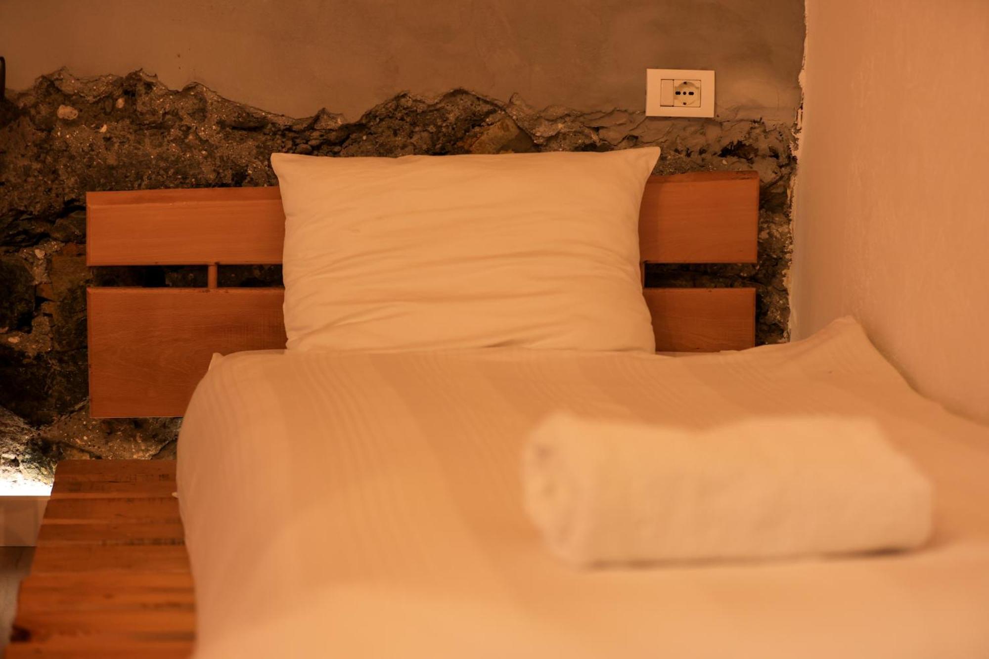 N'Konak Guesthouse Puke Екстер'єр фото