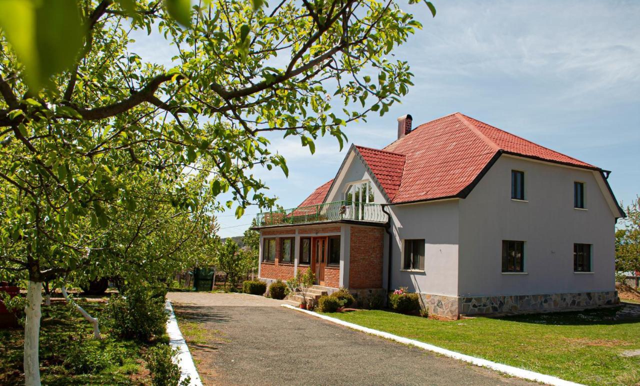 N'Konak Guesthouse Puke Екстер'єр фото
